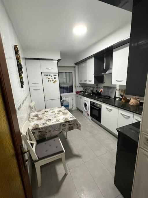 Piso 5 Min A Pie Del Centro Parking Gratis Apartment Valladolid Bagian luar foto